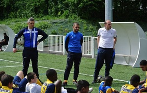 Réunion de l'école de football