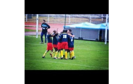Le derby de la ville revient à l'USF (4-2)