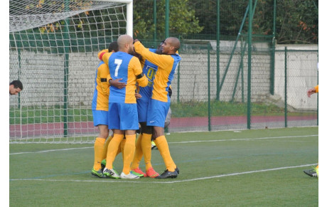 Le derby pour l'USF (2-0)